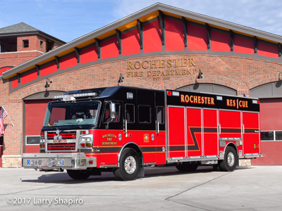 Rochester Fire Department MI Rescue 1 heavy rescue squad fire trucks apparatus fire engines fire station Rosenbauer America Comander shapirophotography.net #larryshapiro Larry Shapiro photographer